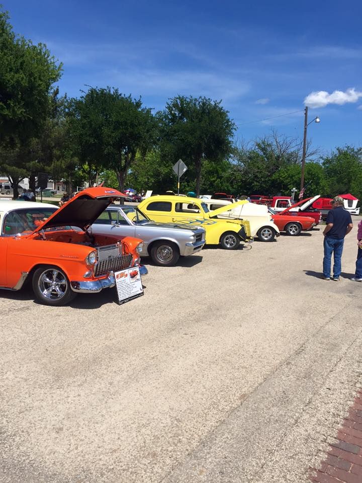 Rocking Rods Car Show