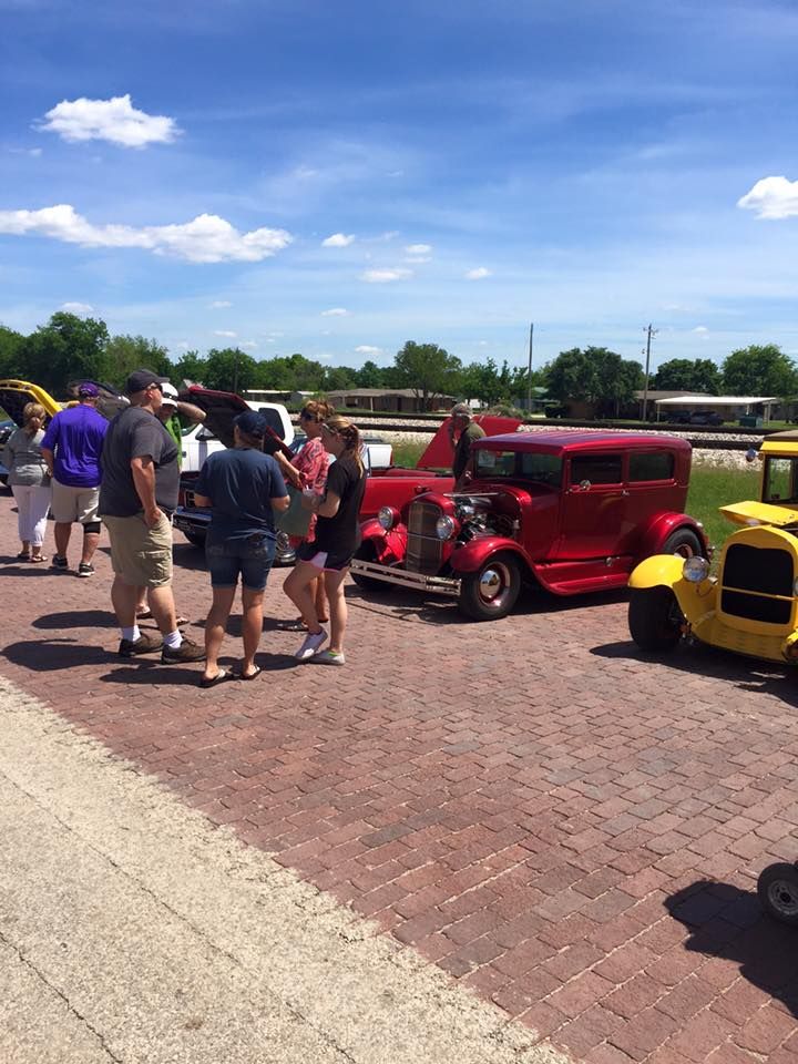 Rocking Rods Car Show